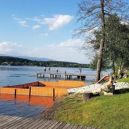 Kleinseeblick Apartman *