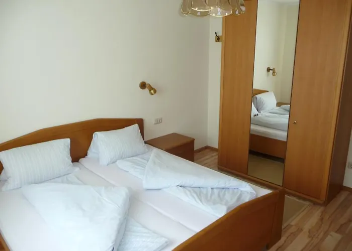 Haus Sonnhugel Apartament *